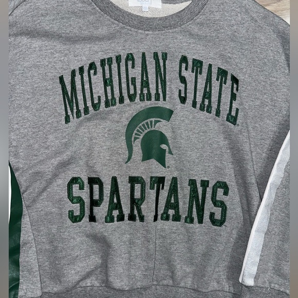 Women’s Michigan State Spartans crewneck sweatshirt NWT - Picture 2 of 6